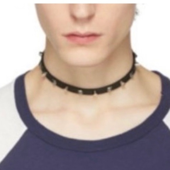 EUC GUCCI Brown Leather Feline Head Studded Gold Tone Choker/ Wrap Bracelet - Picture 1 of 14